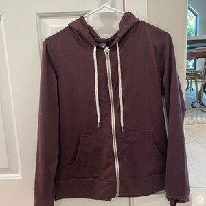 Vuori Brown Jogger & Lightweight Sweatshirt Set